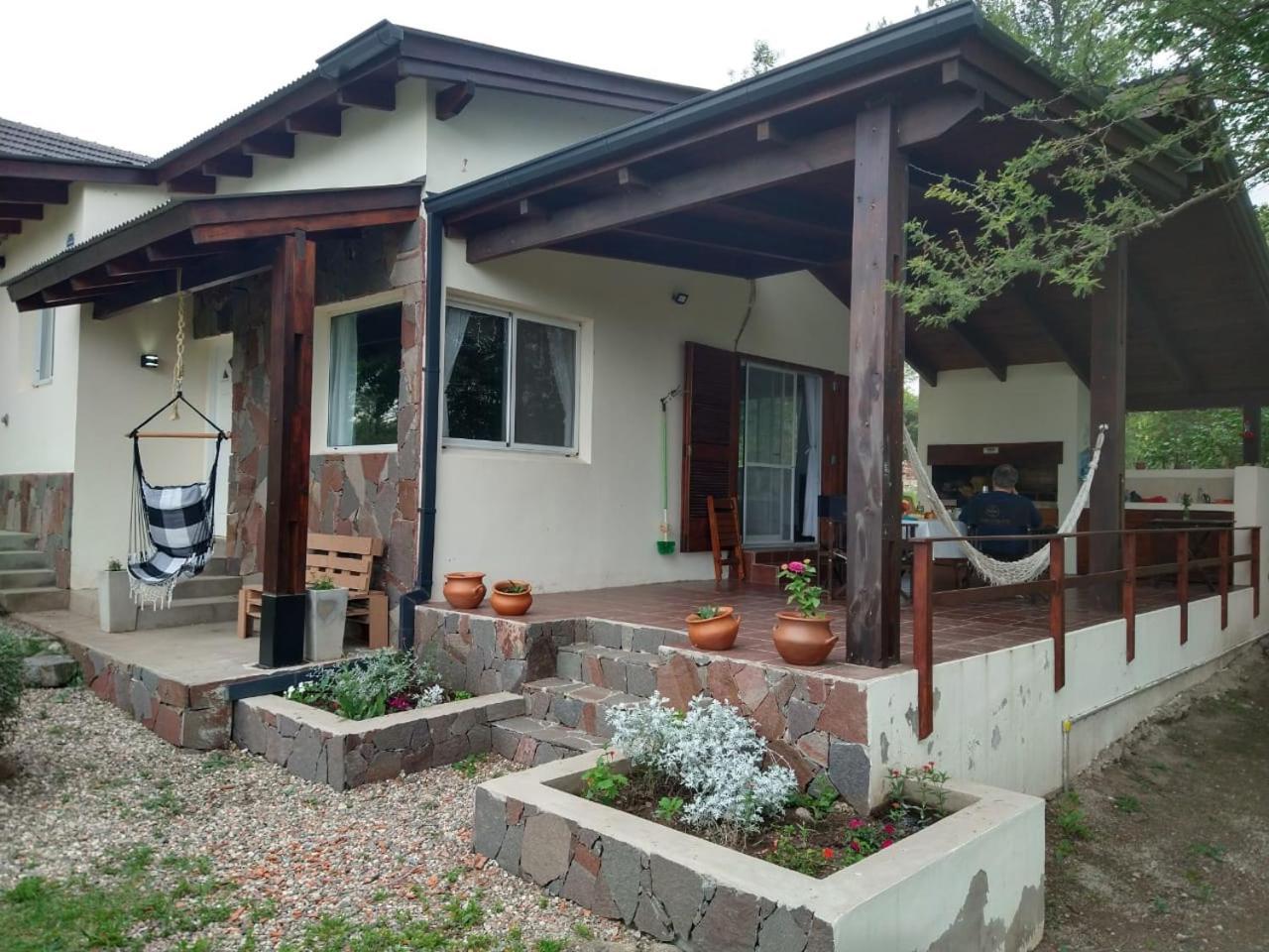 Casa Manantiales Villa Villa General Belgrano Bagian luar foto